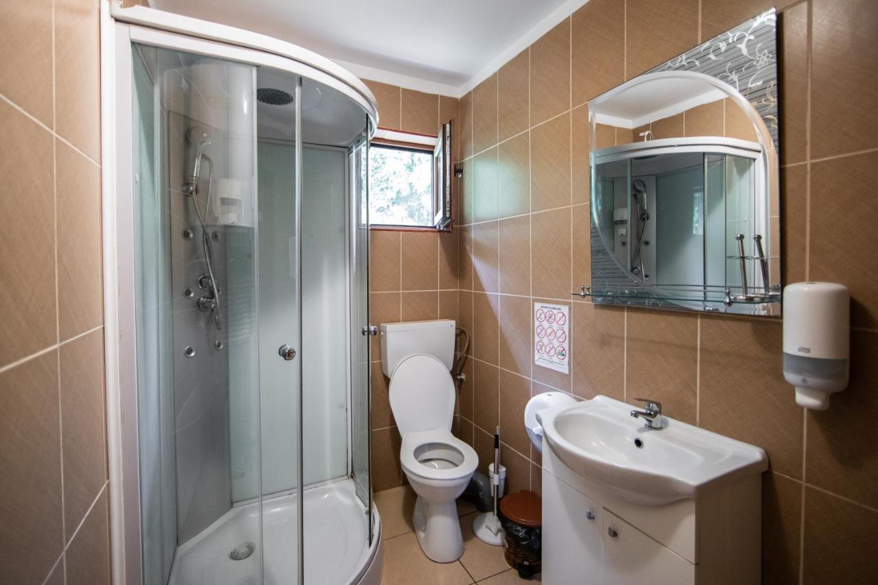 Casa Arcadia 1 Piscina,Jacuzzi, Sauna Бузэу Экстерьер фото